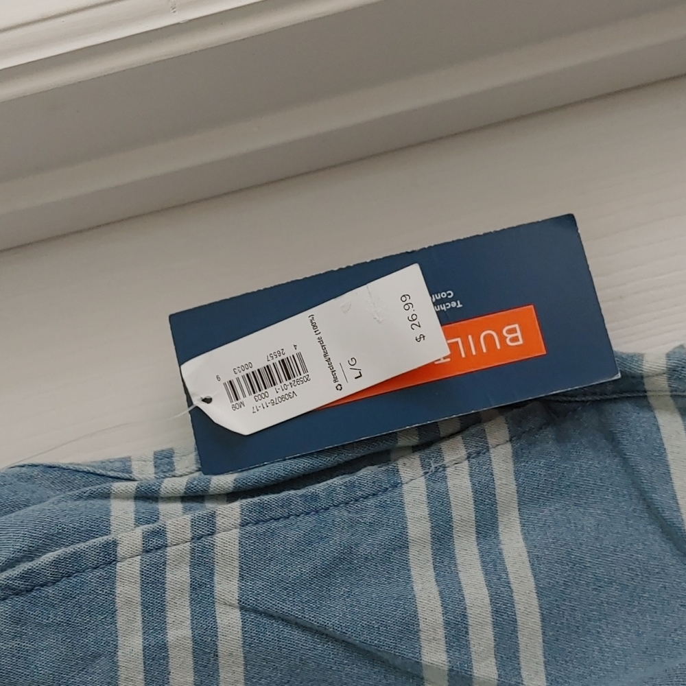 NWT!! Mens Old Navy Casual Shorts - Picture 3 of 6